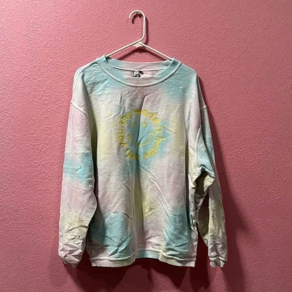 CHICKA D Women’s Tie Dye Smiley Face Sweater Size L - Picture 1 of 5